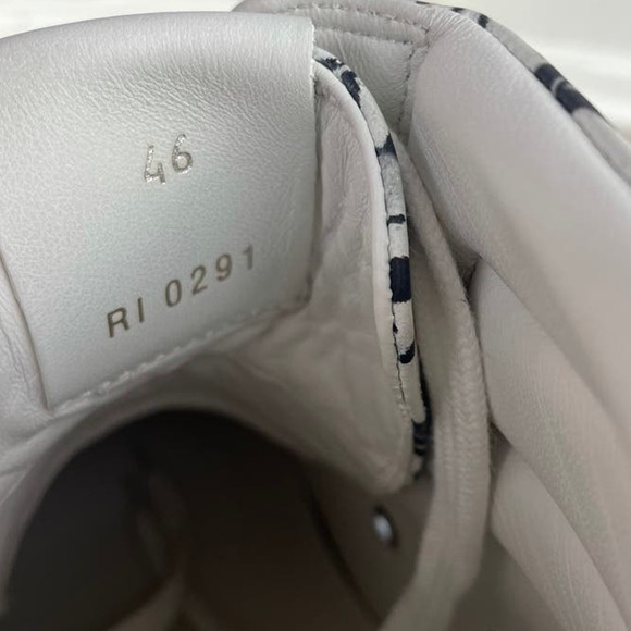 Givenchy X Chito City High-Top Dog Print Sneakers - Picture 10 of 11